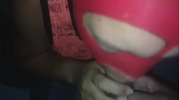 Asme sexo oral y te doy un premio Haci le coment&eacute; Ami vecina colombiana