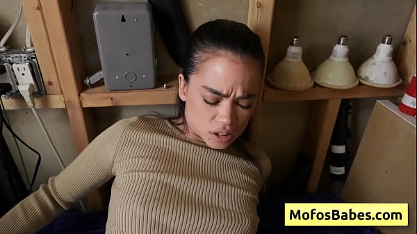 Watch this hot teenager getting her bald cunt pounded hard and sucking thick cock