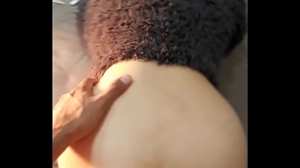 Marido vai jogar bola, psicologa  mete chifre no marido