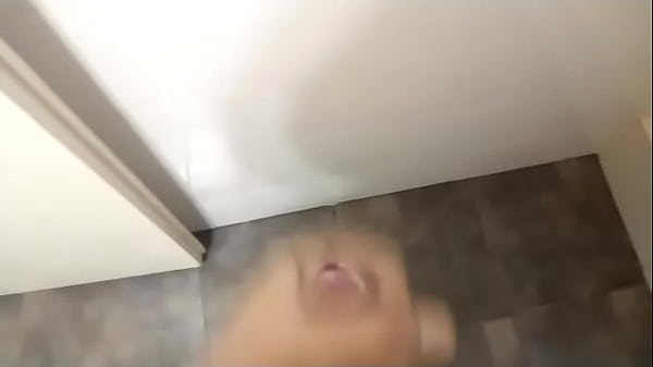 paja en el ba&ntilde;o
