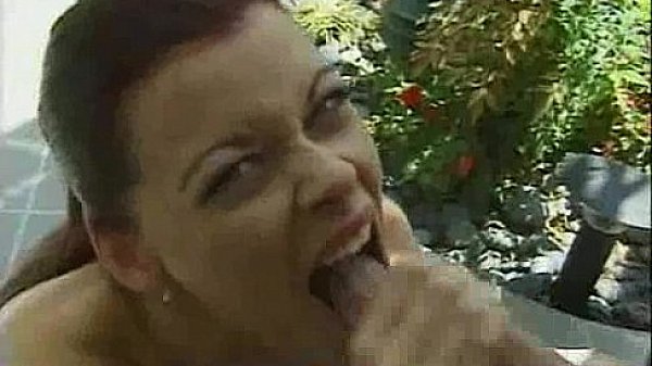 Bobbi Bliss in garden