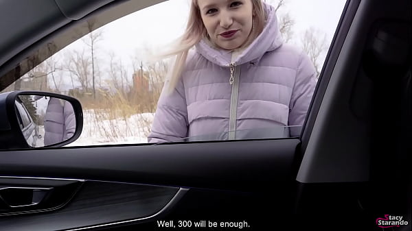 Young girl didn't have the money to pay for taxi, but she offered another way!  