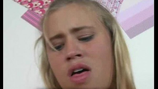 Junge teen blond rasiert