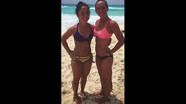 hot chicks in bikinis pt4  