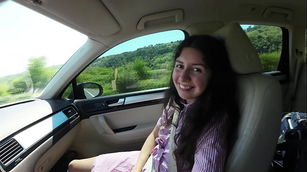 How many times she PEED on a 10h road trip?