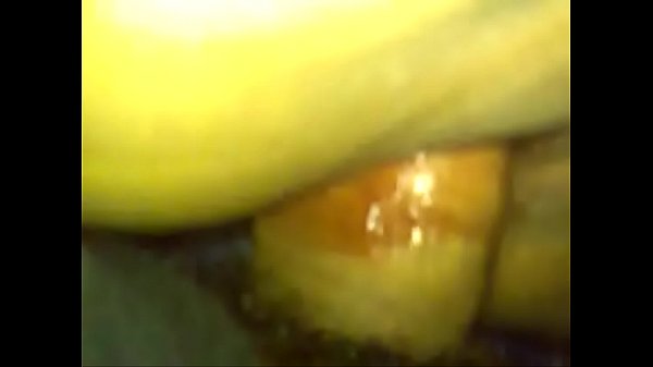 se la cojen por primera vez