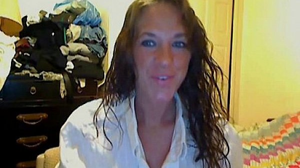 Webcam teasing with the prettiest teen