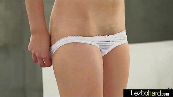 Horny Lesbo Teen Girls (Stephanie Carter & Shane Blair) Make Love On Cam video-28