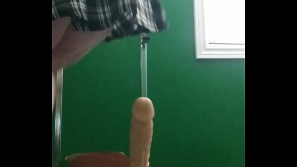 Bbw rides dildo  