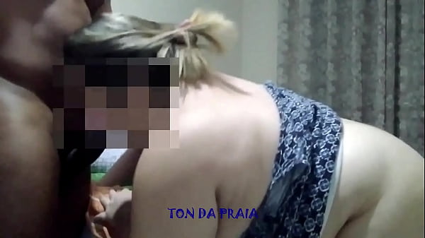 BBW fogosa n&atilde;o resistiu e j&aacute; foi mamando o Ton