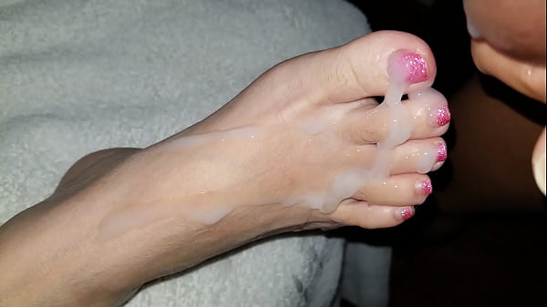Sexy foot fetish