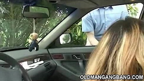 Old pervert joins car fuckers