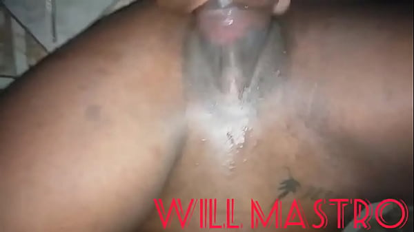 tes&atilde;o bateu e comi a f&atilde; no pelo