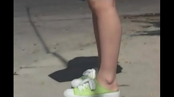 maid Misty gets cuchy plowed  