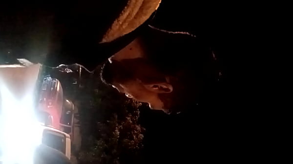 lleno mi dildo de caca  