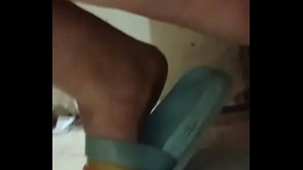 Vagina mojada en la ducha