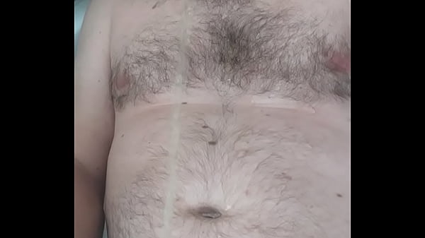 Imi place foarte mult sa ma masturbez la webcam si sa imi beau pisatul si sperma!I really like to masturbate on the webcam and drink my piss and cum!  