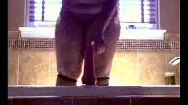 Doll Divine: Splash Show In My Fishnet Knee Highs (2014)