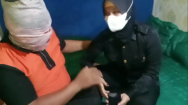 Indonesia Female security guard's pussy full licked and fucked until cum. memek satpam wanita dijilat dan dientot sampai muncrat Jago jilmek - update