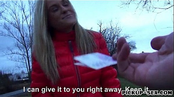 Czech girl Shanie Ryan picked up and drilled for money