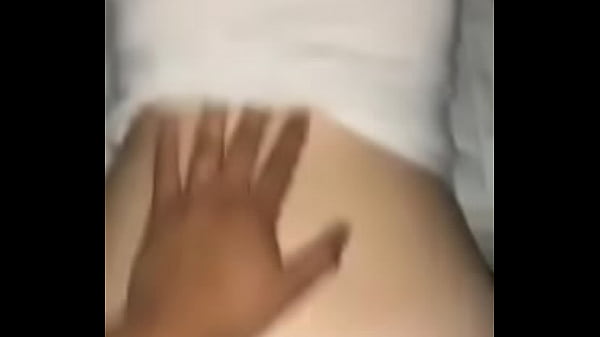 Gotta love white girls ;)