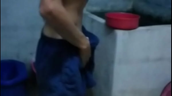 โชว์ควยให้สาวๆเงี่ยนหี