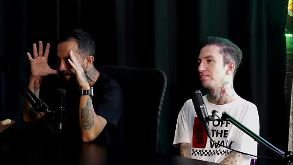 Contou como come&ccedil;ou, teve inseguran&ccedil;a nos filmes de produtora, e a internet mudou a vida das pessoas, mas... - Bia Hot (Preliminares Podcast) (WATCH ON: SHEER/RED)