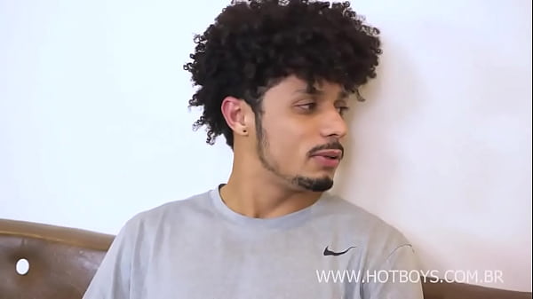 Uma troca justa! No TBT de hoje Luis Leite faz uma proposta interessante para Mlk Edu: Voc&ecirc; joga seu amigo na minha m&atilde;o... 