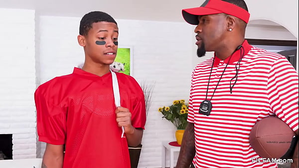 Caught stepmommy with coach in the bathroom!