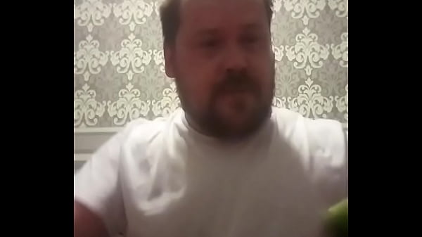 Больше анального секса я люблю только есть спагетти!