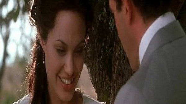 Angelina jolie on original sin uploaded by ridoyraj