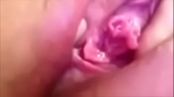 Horny Pussy Closeup Fingering and Rubbing