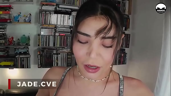 Now the second part of my video with the superb jadecve from the french TV show "La Villa des C&oelig;urs Bris&eacute;s". I take off ...