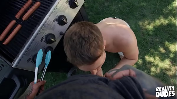 REALITY DUDES - Markus Kage, Benjamin Blue - FamChaser 13 BBQ