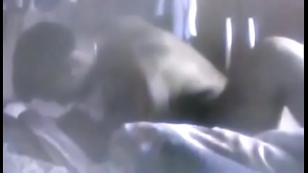 Follandola y su esposo Graba