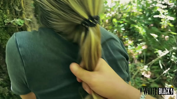 I accidentally met a nymphomaniac in the woods who wanted to cum in her pussy