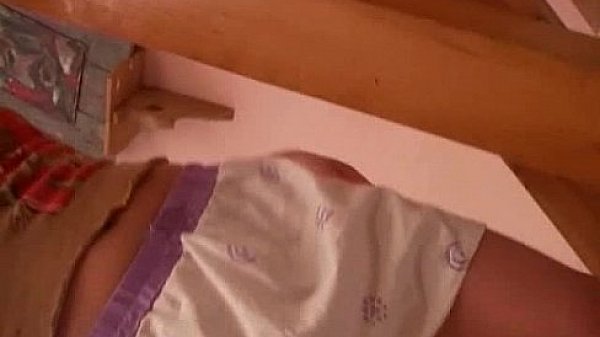 Teen taking her sexy shirt off