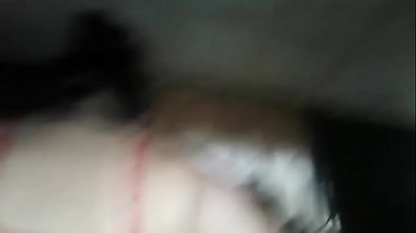 Loquita culona pide mas