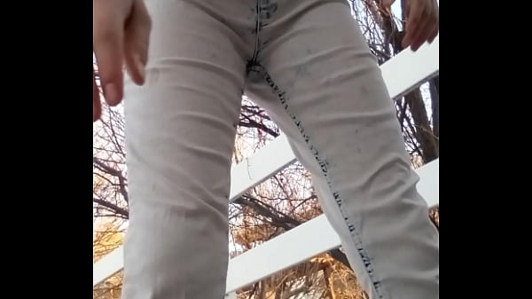 Peeing myself in pants6789908tt345y8999999