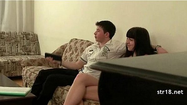 Amateur teen couple fucking on cam