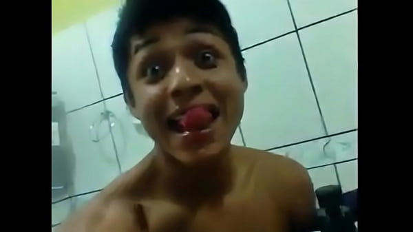 NOVINHA MANAUARA LEVANDO ROLA