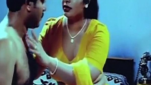 Desperate Tamil Aunty Fucking