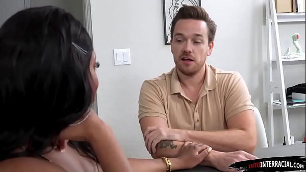 Wouldnt you fuck an ebony neighbor like mine if she offered?My dick got hard instantly when I saw the big tit chubby black babe get naked to suck cock  