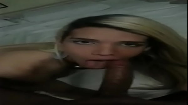 FAMOSA TRANSEXUAL VENEZOLANA MAMANDO WEBO LEXIEBETH @lexie600 