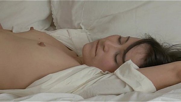 Nude sex doll's amateur sex tape scene 2