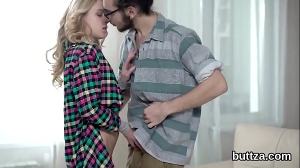 Lovable idol gapes her bum assuming rimjob and anal plowing