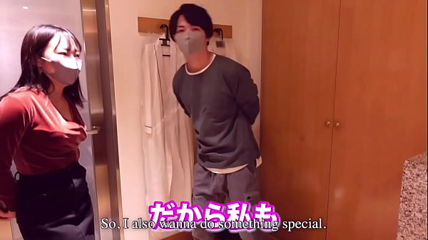 【Valentine】A beautiful wife hardcore made her squirt a lot.