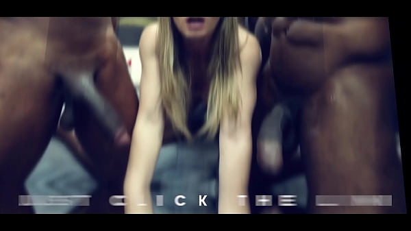 Hot MILF Gives Happy Ending Massage to Sports Ball Player  