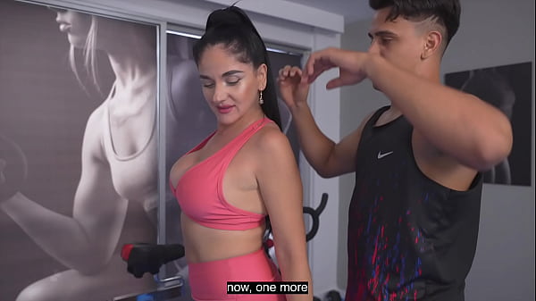 I meet my best friend's stepmom at the GYM and we end up fucking hard