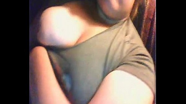 manoseandose  las tetas